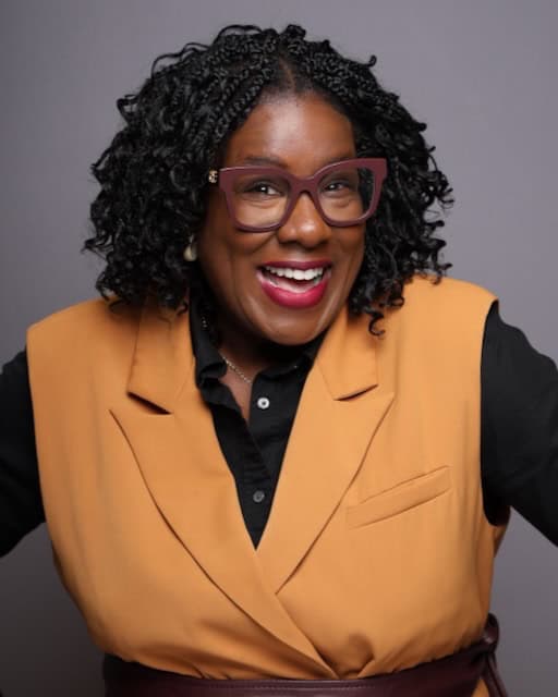 Professional Headshots, Powerful Branding