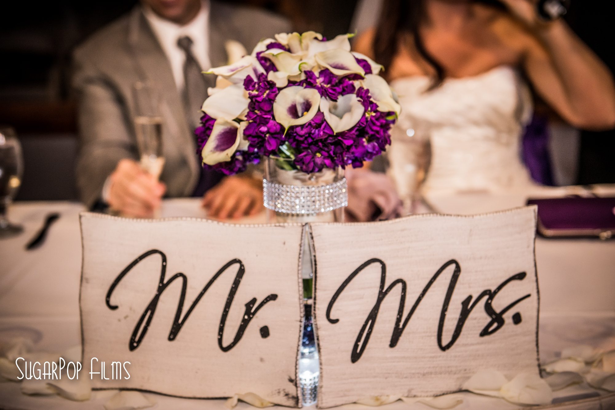 mr and mrs table signs